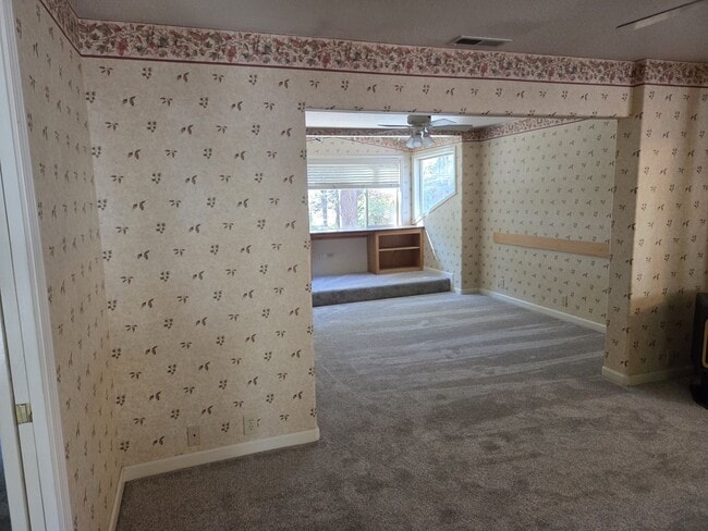 Building Photo - AR308-Dick&#39;s Family Trust