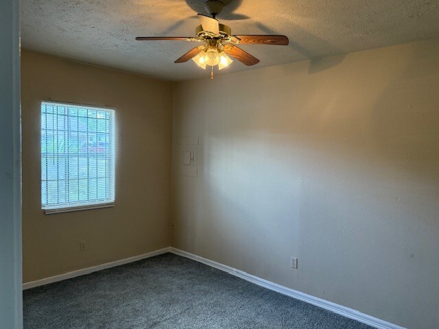 Building Photo - 6621 Conley St