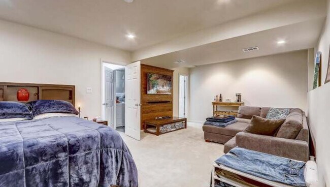 Foto del edificio - 5101 Wiley St