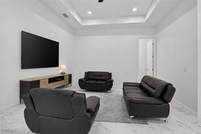 Foto del edificio - 2513 69th St W