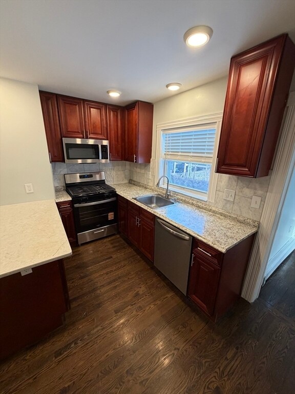 Foto del edificio - 83 Chelsea St