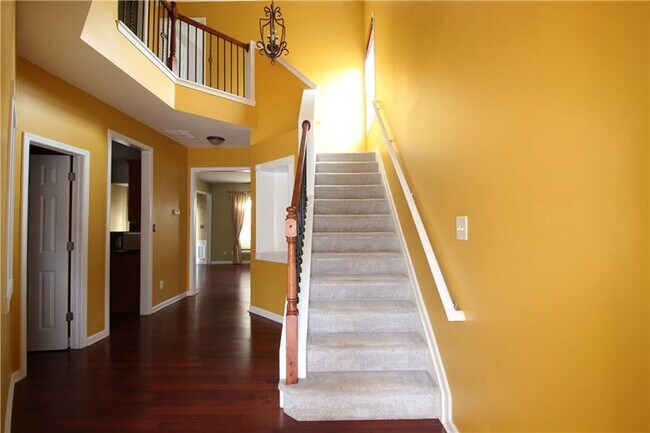 Building Photo - 4955 Berkeley Run Crossing