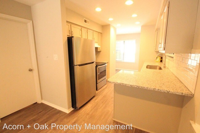 Foto del edificio - 4901 Coral Ridge Ct
