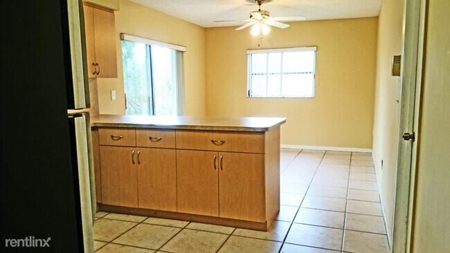 Building Photo - 3 br, 2 bath House - 10800 Stacey Lane UNIT