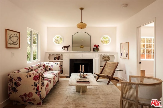 Building Photo - 5031 Townsend Ave