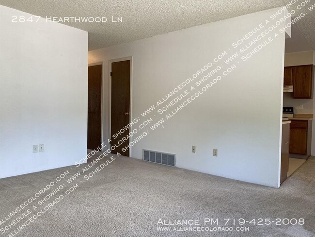 Building Photo - 2847 Hearthwood Ln