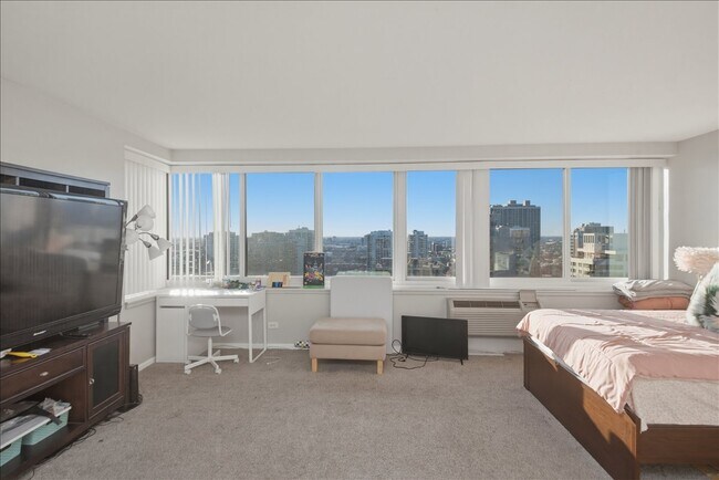 Foto del edificio - 1440 N Lake Shore Dr