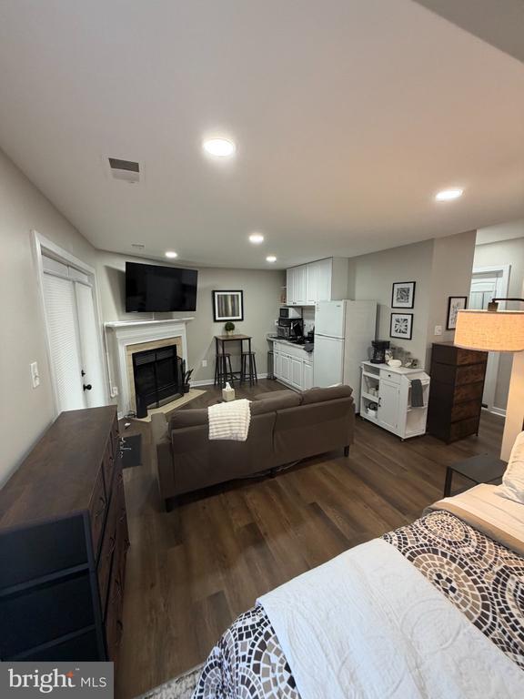 Foto del edificio - 14552 Woodgate Manor Pl