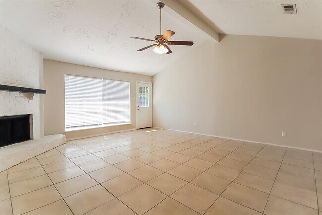 Foto del edificio - 4430 Rosegate Dr