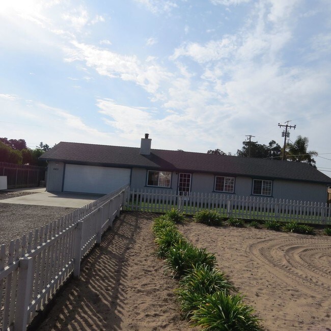 Building Photo - 3 br, 2 bath House - 2431 Callender Road