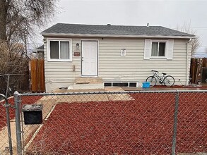 Building Photo - 4665 W Exposition Ave