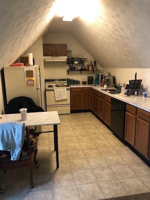 Primary Photo - 375 Aylesford Pl