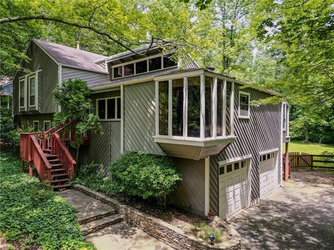 Foto del edificio - 3441 Rocky Springs Ct NE