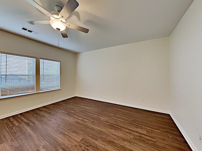Building Photo - 244 Camp Drive