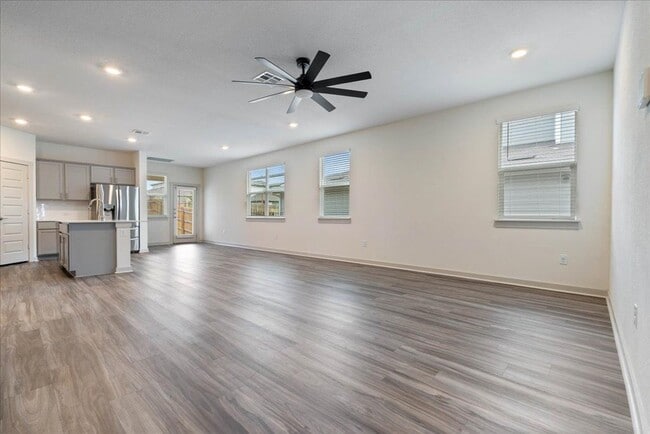 Foto del edificio - 7410 Sagira Path