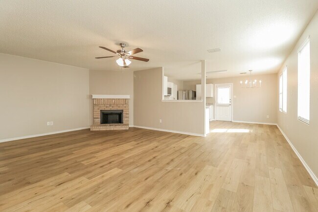 Foto del edificio - 517 Riverflat Dr