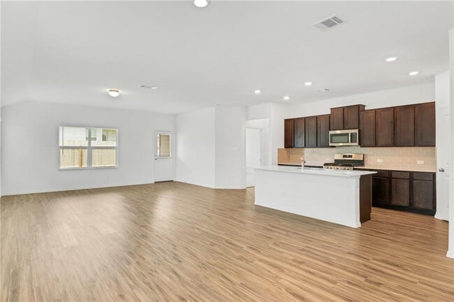 Building Photo - 21312 Quick Fox Dr