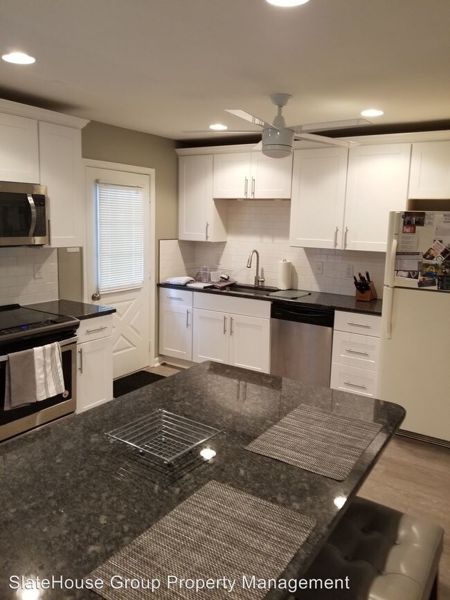 Building Photo - 2 br, 2.5 bath House - 1 Bentley Pl