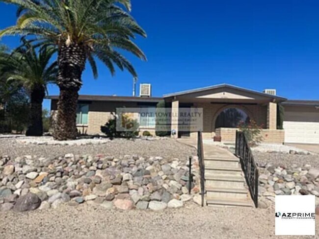 Foto del edificio - Single Family Residence