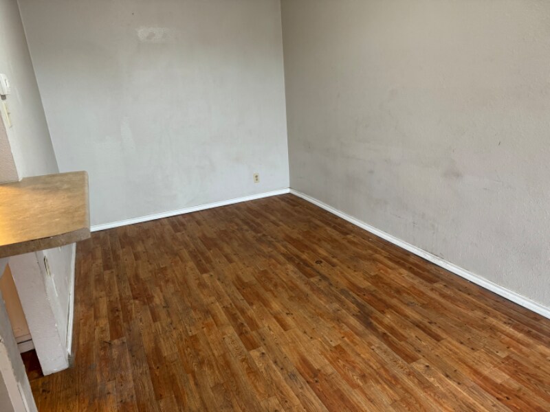 750 Bonham St Unit 130, Paris, TX 75460 Apartment for Rent in Paris