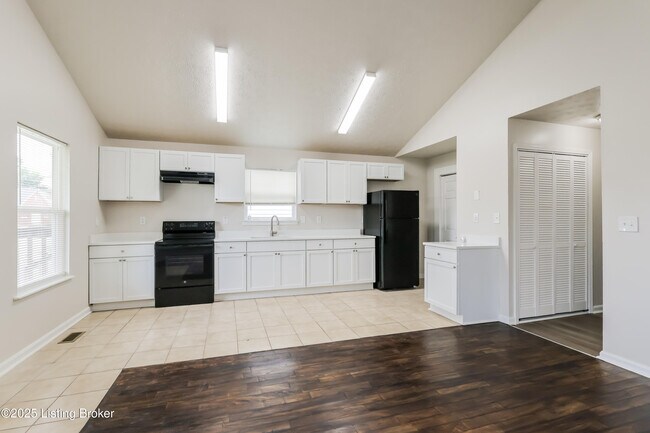 Foto del edificio - 2927 Rowan St