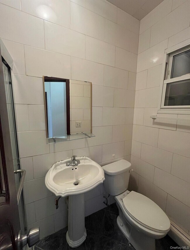 Foto del edificio - 50 Main St