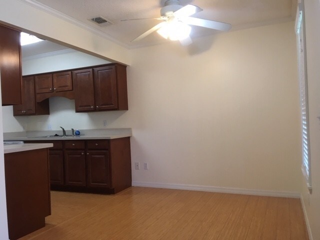 Building Photo - 24 Brigantine Ct