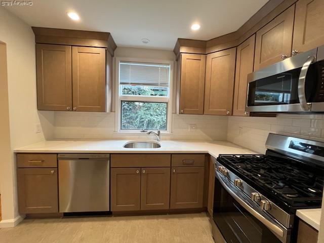 Foto del edificio - 42 Sintsink Dr E