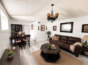Building Photo - 10440 SW 156th Ct