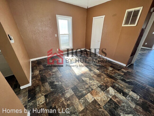 Building Photo - 1 br, 1 bath House - 1732 S Kerth Avenue
