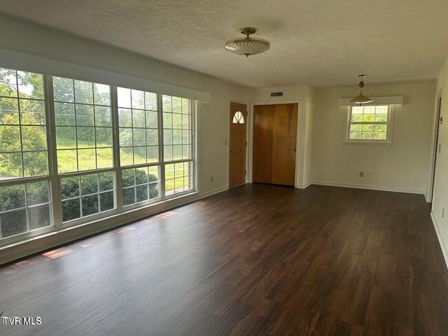 Building Photo - 3610 Warrensburg Rd