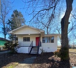 Building Photo - 3929 39th Ave N
