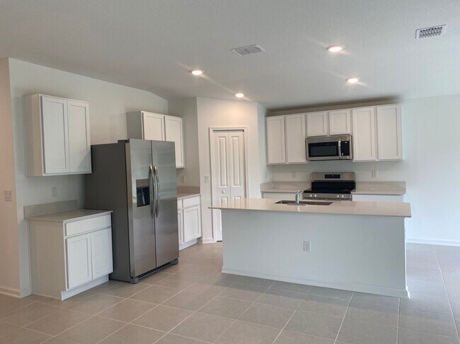 Foto del edificio - 2316 Green Valley St