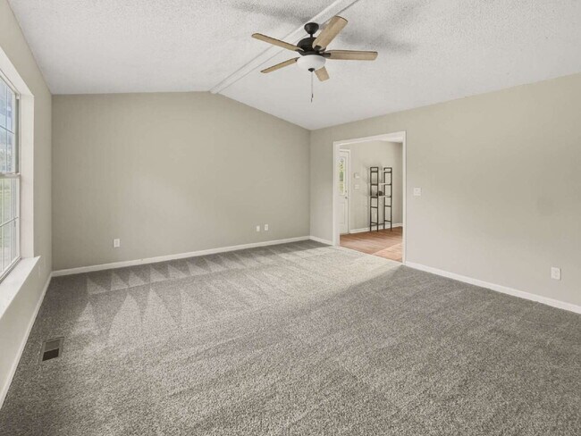 Building Photo - North Hall Ranch Available Immediately