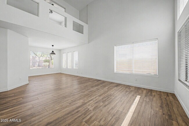 Foto del edificio - 28433 N 47th St