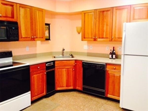 Foto del edificio - 661 Lowell St