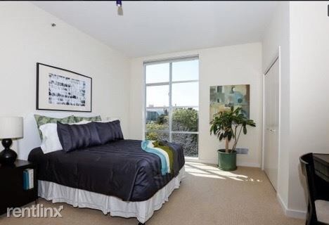 Building Photo - 2 br, 2 bath Condo - 1600 Webster St Apt 301