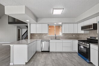 Building Photo - 11406 Caesar Dr