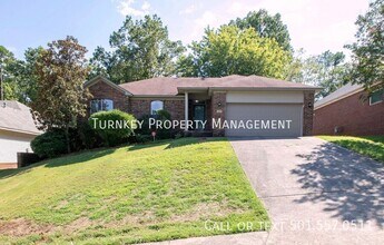 Building Photo - 12005 Cherry Laurel Dr