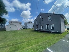 Building Photo - 48-52 N Collier St