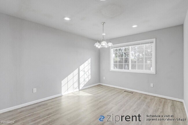 Building Photo - 4 br, 3 bath House - 525 Birkdale Dr, Vall...