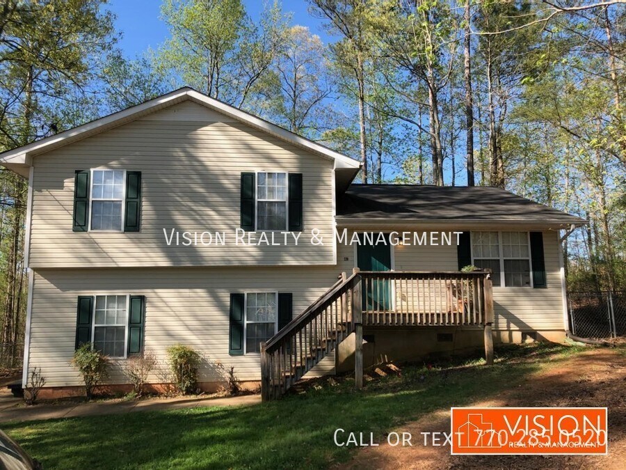412 Tommy Thompson Way, Whitesburg, GA 30185 House Rental in