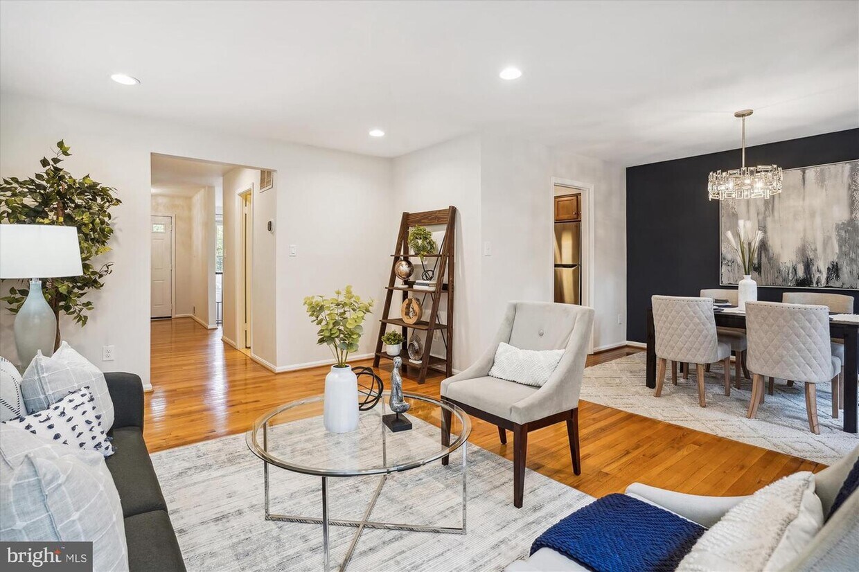 3146 St, Oakton, VA 22124 Townhome Rentals in Oakton VA