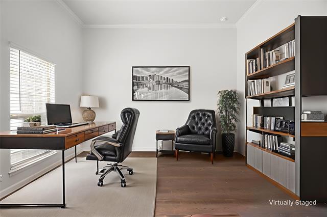 Foto del edificio - 112 Basswood Dr
