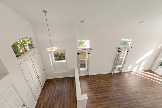 Sala de estar - 7224 Imbach Place