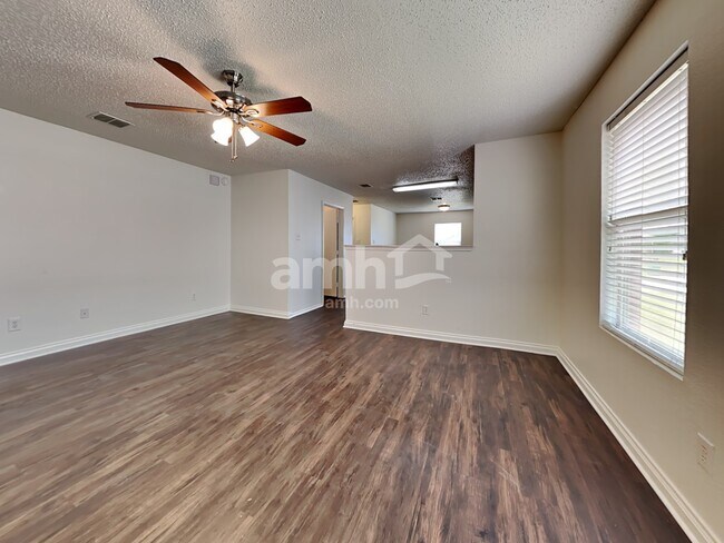 Building Photo - 316 Quail Crossing Drive