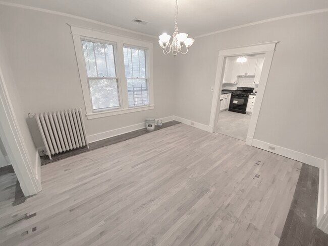 Building Photo - 1263 Agnes Pl