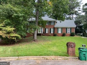 Building Photo - 5697 Grey Fox Cir