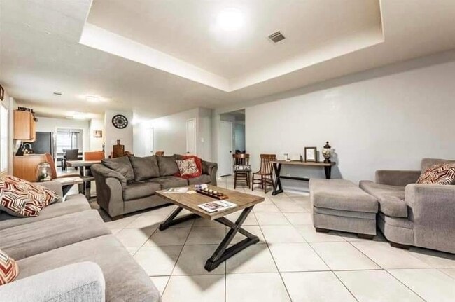 Foto del edificio - 10410 Templeridge Ln