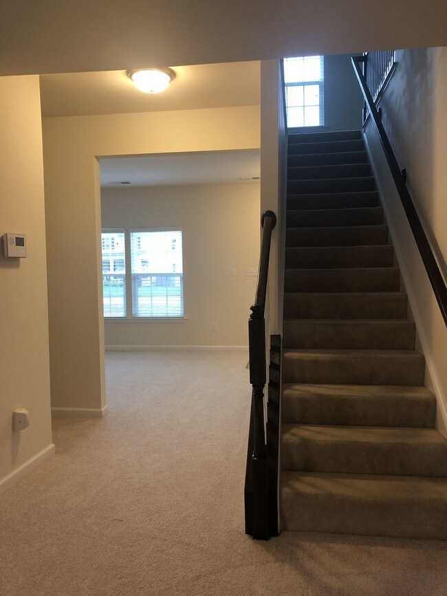 Building Photo - Beautiful 3 Bedroom Home in Chesterfield